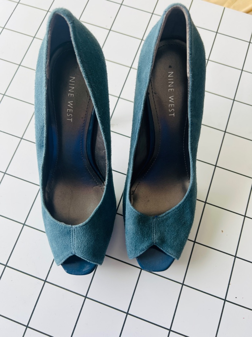 Nine West Teal Suede Peep-Toe Leather Heels NWOT Size 7